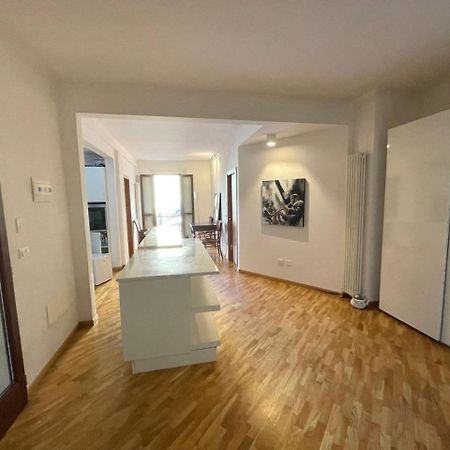 Апартаменти Loft Del Pratello Болонья Екстер'єр фото