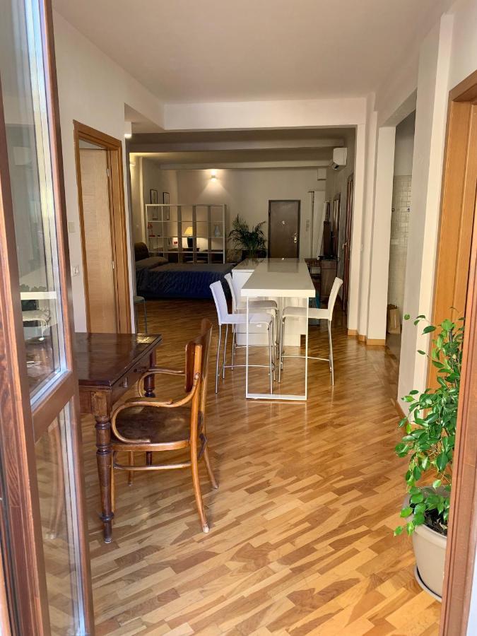 Апартаменти Loft Del Pratello Болонья Екстер'єр фото
